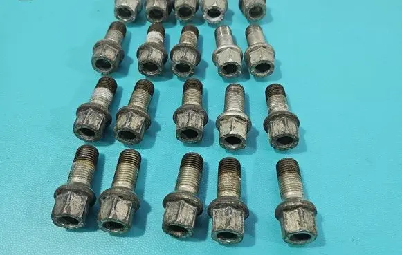Skoda Superb B8 (3V) Nuts/bolts IMPRK1478041