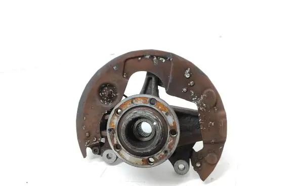 Front wheel hub