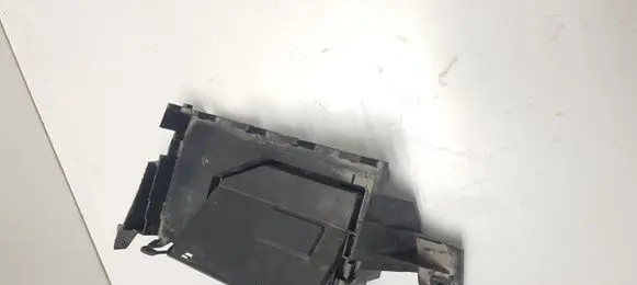 Ford Fusion II Fuse module