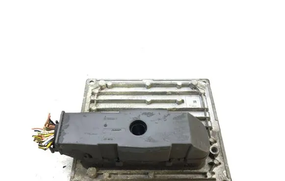 Ford Fiesta Engine control unit/module 3s6112a650cc K2946
