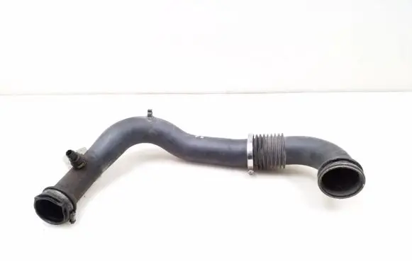 Nissan Primastar Intercooler hose/pipe