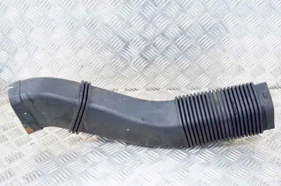 BMW 5 F10 F11 Air intake duct part 19385510 7811597