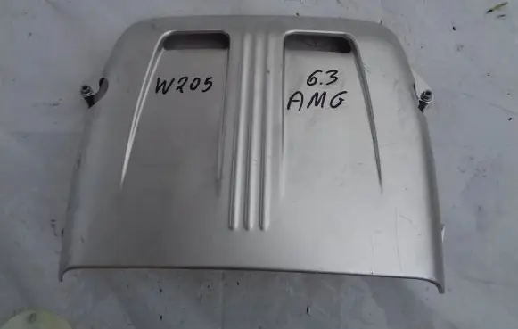 Mercedes-Benz C AMG W205 Engine cover (trim) a2058741236