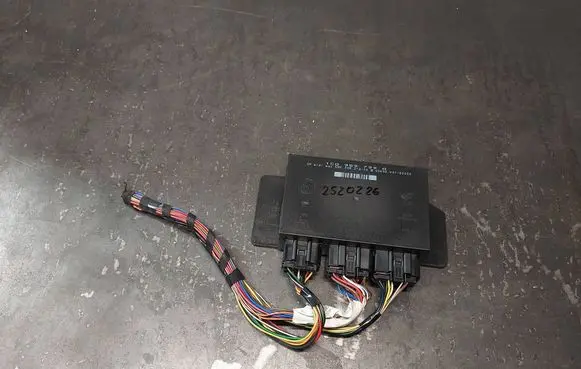 Volkswagen PASSAT B5.5 Comfort/convenience module 1C0959799A