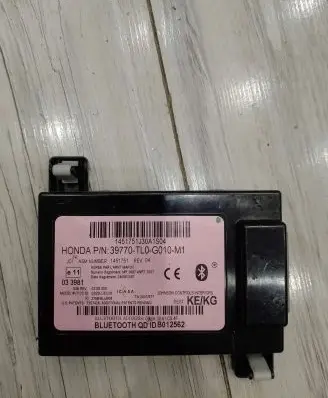 Honda Accord Bluetooth control unit module 39770-TL0-G010-M1