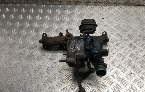 Volkswagen PASSAT B5 Turbo 028145702H