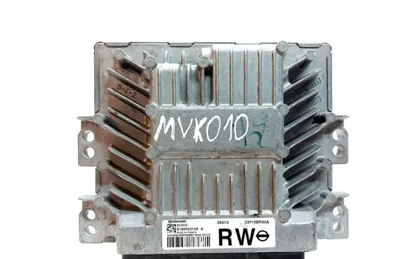 Nissan Qashqai Engine control unit/module 23710BR30A S180033108A