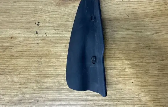 Opel Vivaro Fuel tank cap trim 91167054