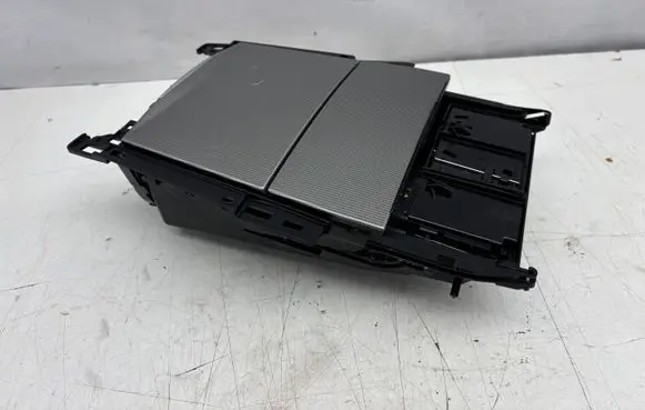 Mercedes-Benz E AMG W212 Car ashtray A2126809750Q2