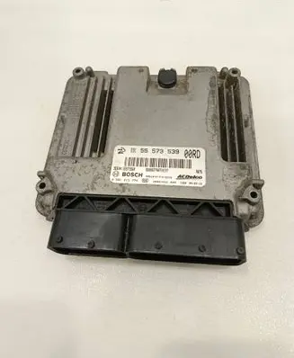 Opel Insignia A Engine control unit/module 55573539 55573560 0281015774