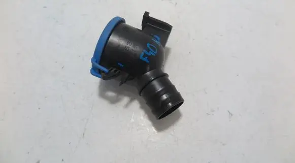 BMW 1 F40 Window washer liquid tank fill tube 7453969
