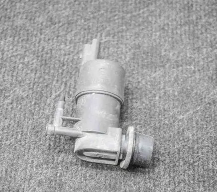 Renault Master III Windscreen/windshield washer pump 9641553880 9641553980