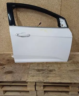 Ford Focus Front door 121212