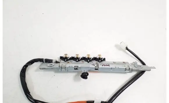 Lexus GS 300 350 430 450H Aerial antenna amplifier 86300-30A70