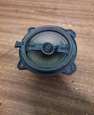 Audi A3 S3 8P Front door speaker 8H0035411 7606500098
