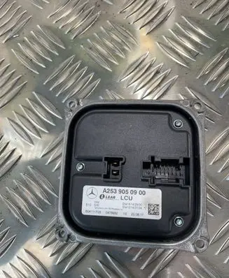 Mercedes-Benz GLC C253 Headlight ballast module Xenon A2539050900