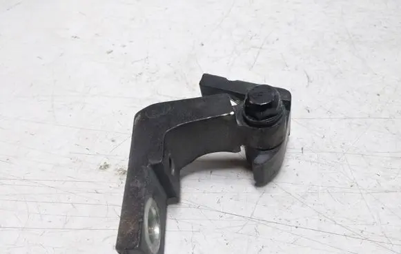 Audi Q7 4L Front door upper hinge