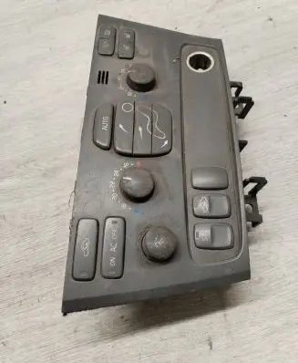 Volvo V70 Climate control unit