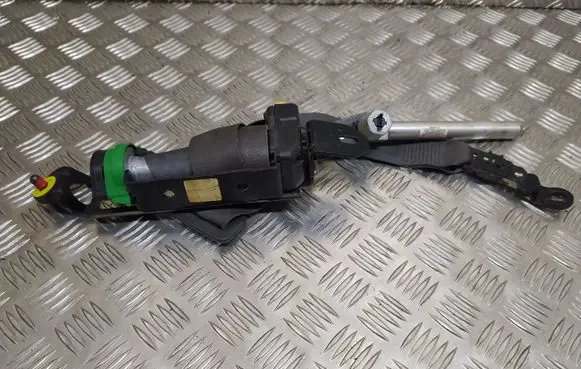 Volvo S60 Front seatbelt