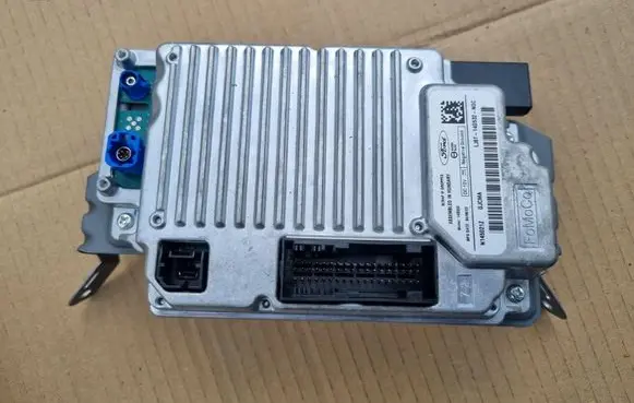 Ford Kuga III GPS navigation control unit/module LJ6T-14G532-NGC
