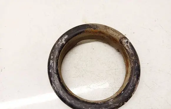 Volvo S60 Front coil spring rubber mount 