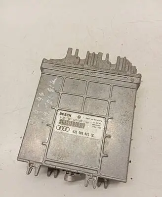 Audi A4 S4 B5 8D Engine control unit/module 028906021CE 28SA2886 0281001425