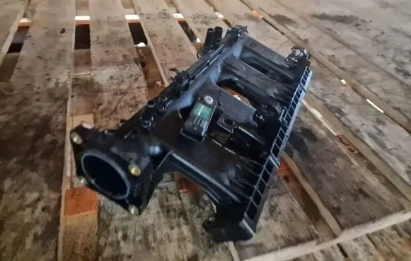 Nissan Qashqai Intake manifold 0281002997