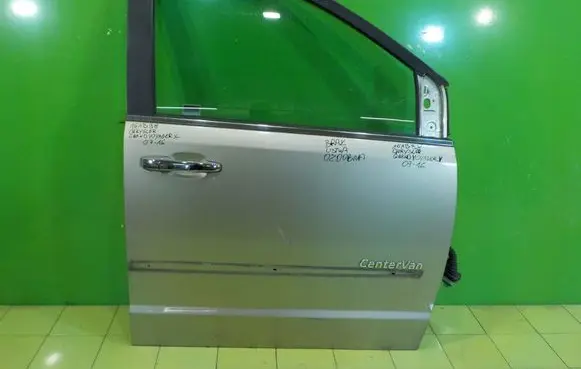 Chrysler Grand Voyager V Front door PRZOD PRAWE