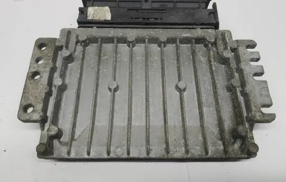 Renault Espace III Engine control unit/module 7700110471