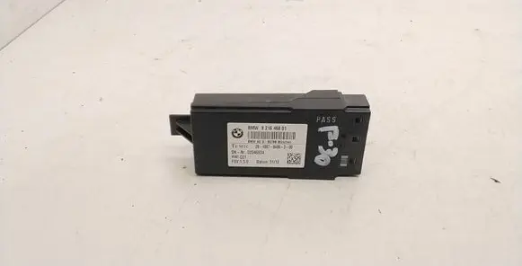 BMW 3 F30 F35 F31 Seat heating relay 9216468 02046834 2840078406300