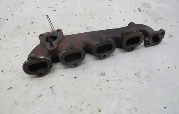 Renault Scenic III - Grand scenic III Exhaust manifold 140045202R