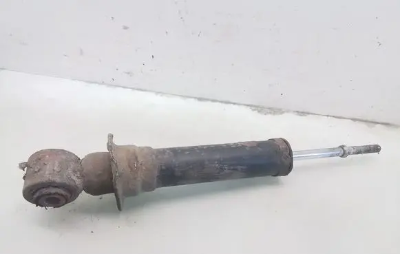 Toyota Avensis T250 Rear shock absorber/damper