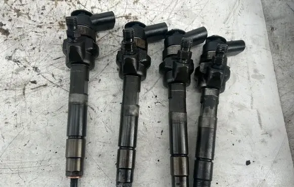 BMW 1 F20 F21 Fuel injectors set 0445110289