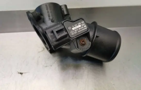 Ford Transit Air intake hose/pipe 6U3Q9E470AC 6C119F479AA 0261230132