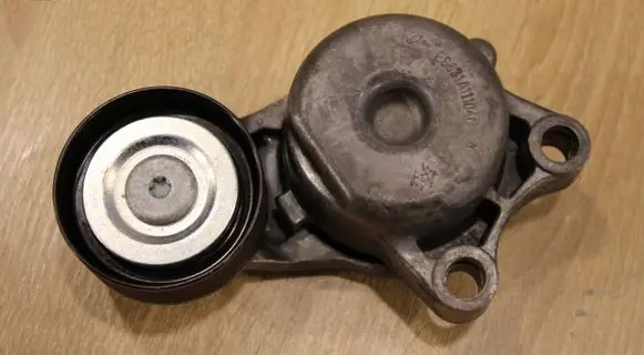Jeep Grand Cherokee (WK) Generator/alternator belt tensioner 30222001F