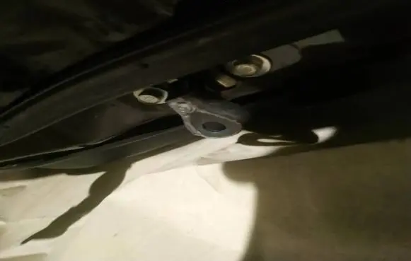 Honda Civic IX Rear door check strap stopper