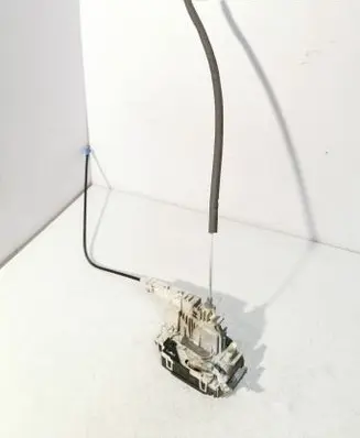Front door lock