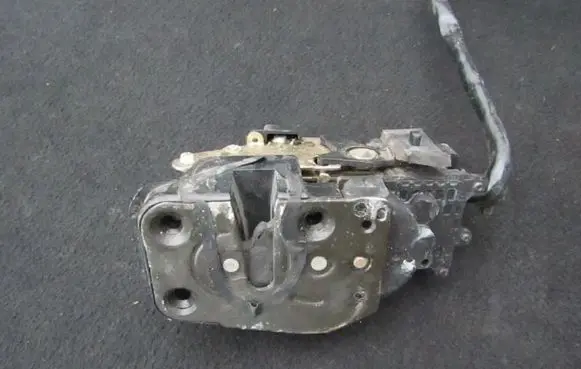 Front door lock