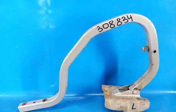 Nissan Sentra B17 Tailgate/trunk/boot hinge 844003SG0A