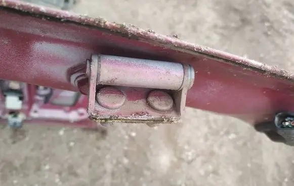 Toyota Avensis T220 Tailgate/trunk/boot hinge