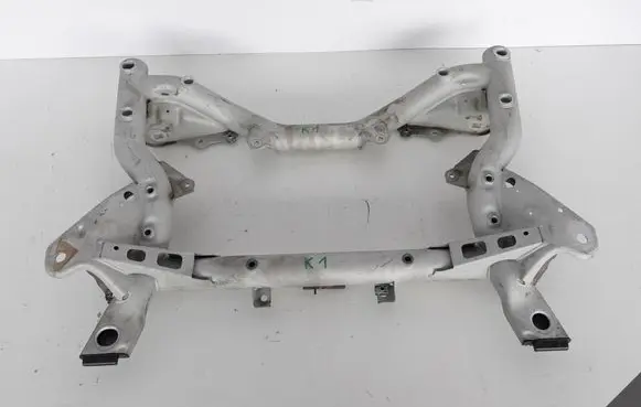 Mercedes-Benz CLS C218 X218 Front subframe A2186280100