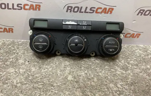 Volkswagen Touran I Climate control unit
