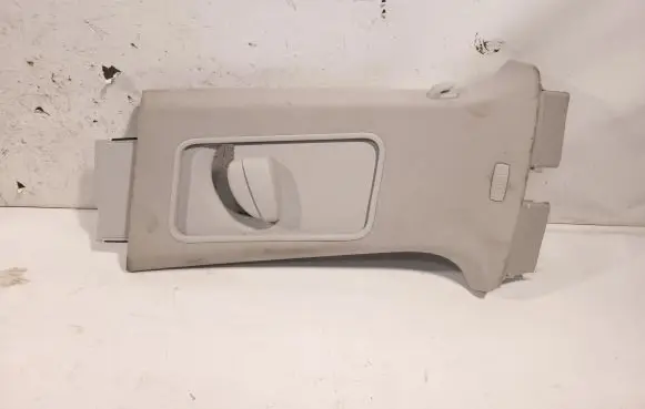 (B) pillar trim (top)