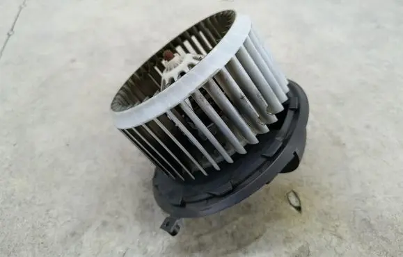 Alfa Romeo 159 Heater fan/blower 52407597