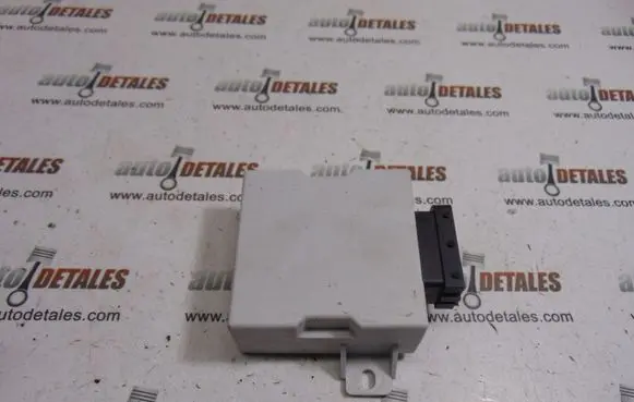 Toyota Avensis T250 Window wiper relay 150696
