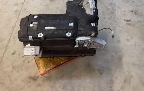 BMW X1 U11 Electric car motor 5B4B7C0 8477924 12378477924