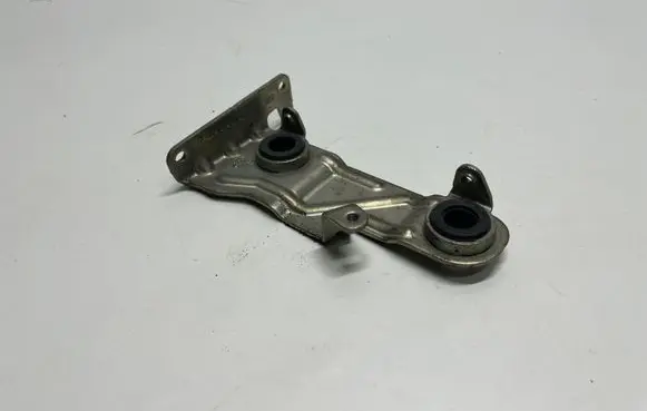 Mercedes-Benz C W205 other engine part A2740940141