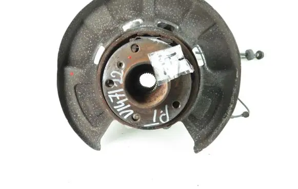 BMW X6 E71 Stub axle 