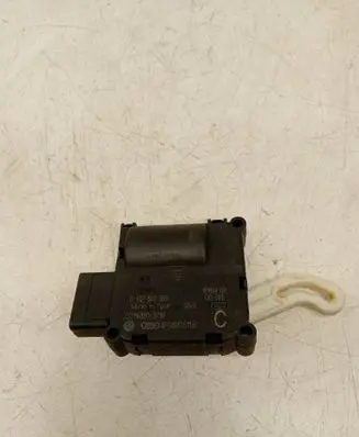 Audi A8 S8 D3 4E Air flap motor/actuator 0132801369 4F0820511B CZ1168803710