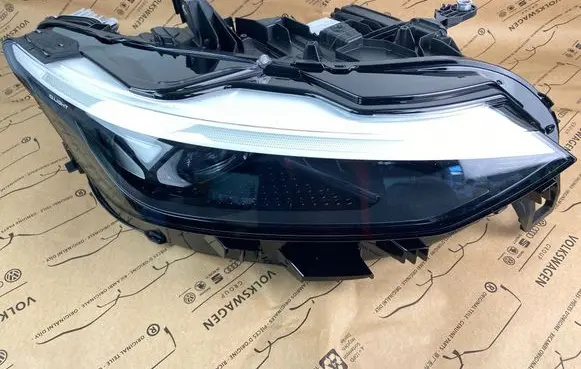 Audi A3 S3 8V Headlight/headlamp 14B941036B